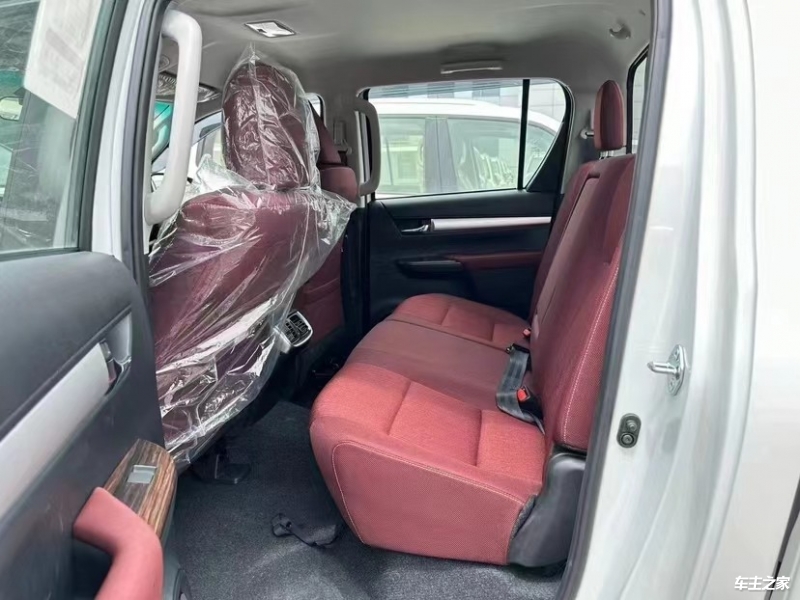 成都塔库玛加规版价格最高优惠3.5万 欢迎到店试驾