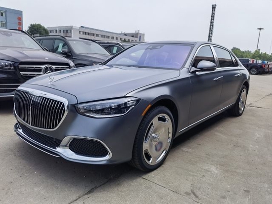 2022款迈巴赫S580黑棕加版平行进口报价 欢迎到店品鉴