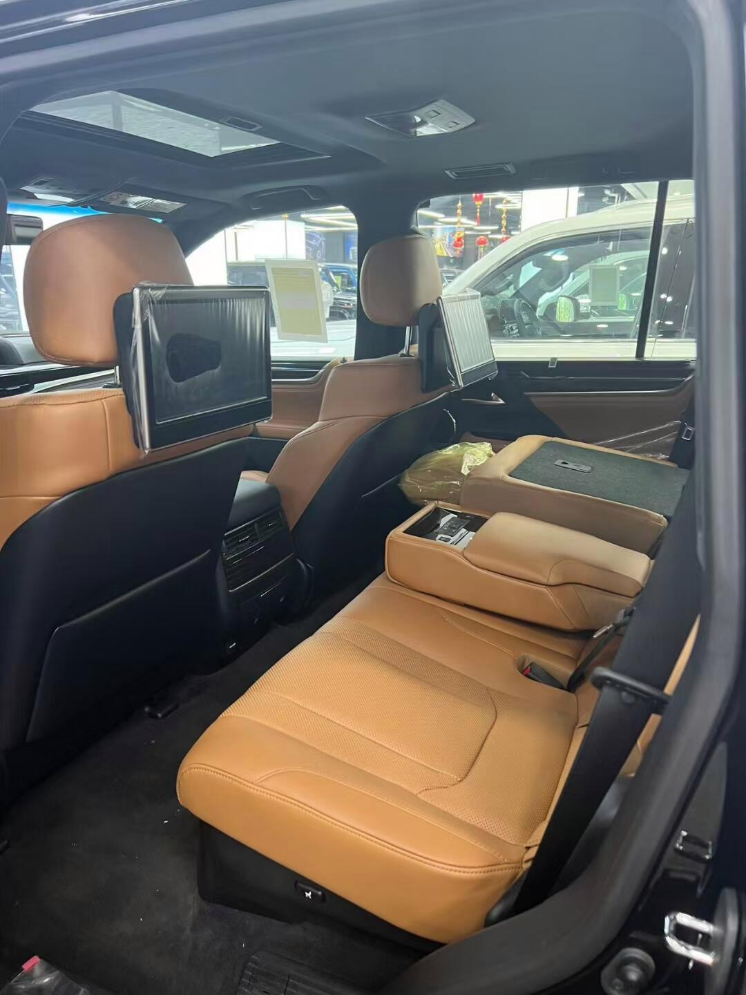 2024款雷克萨斯LX570参数解析 提车价格怎么样