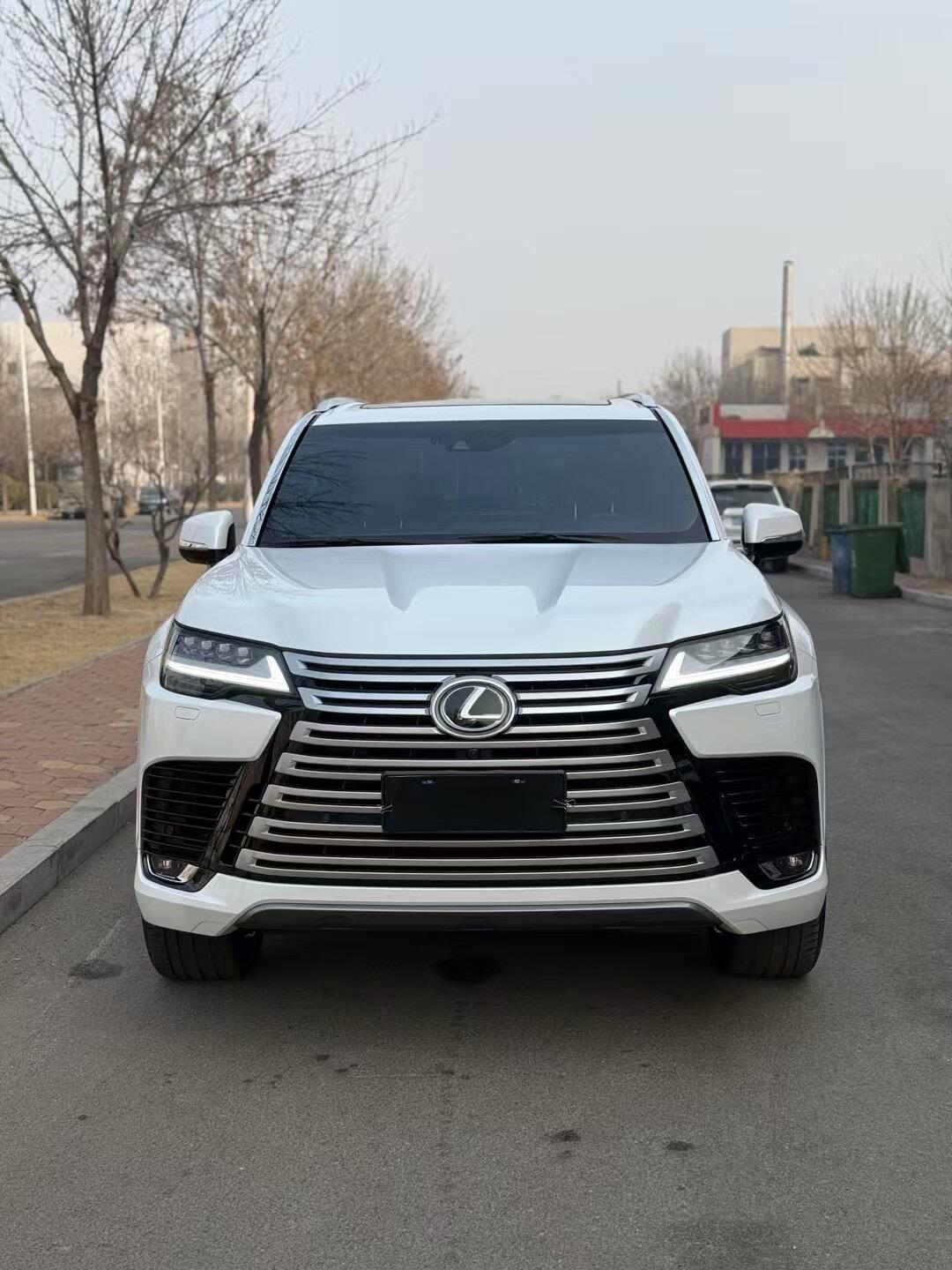 2024款美规雷克萨斯LX600行情多少钱 可分期