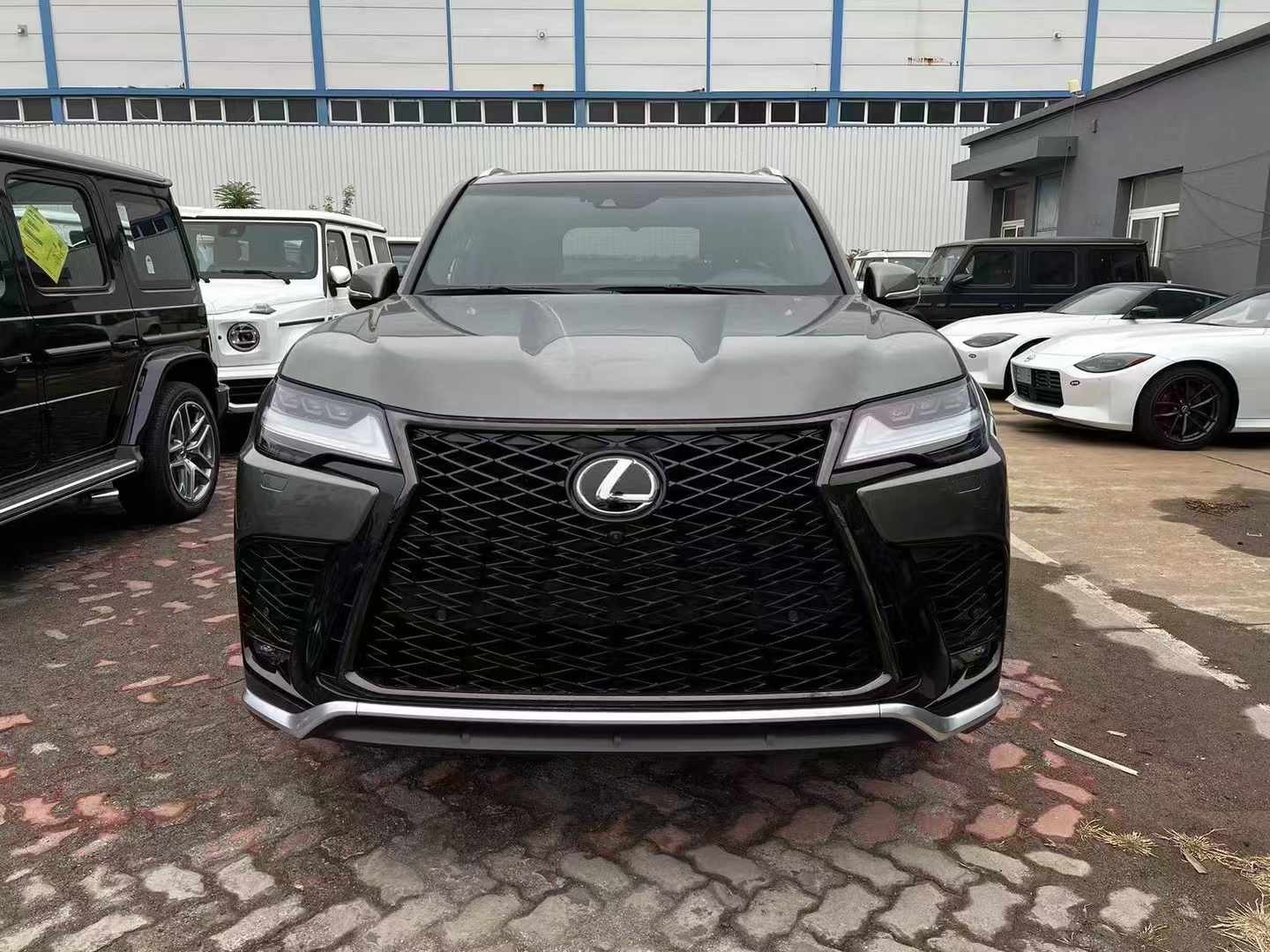 2024款雷克萨斯LX600 3.5T高级版 裸利价格大促