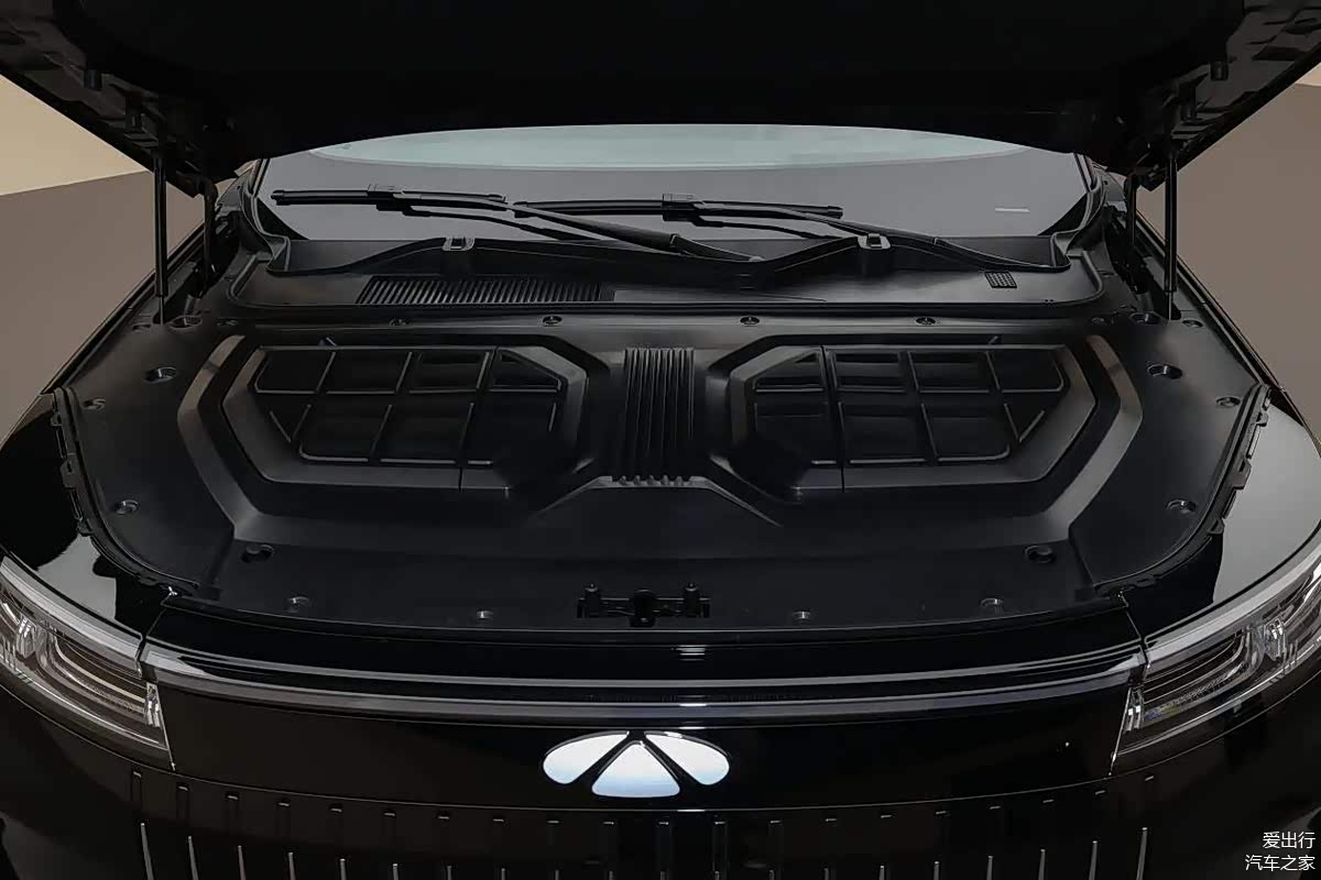 奇瑞风云T11成都车展首发亮相 6座大型增程式SUV