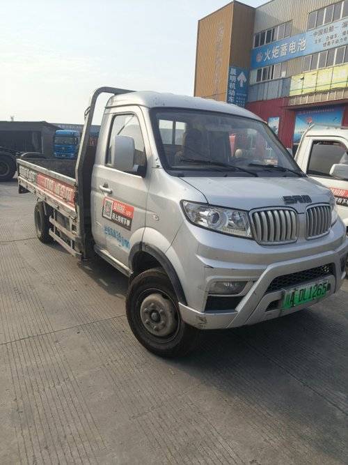 成都鑫源T3L EV最高降1.40万 仅6.59万可入手