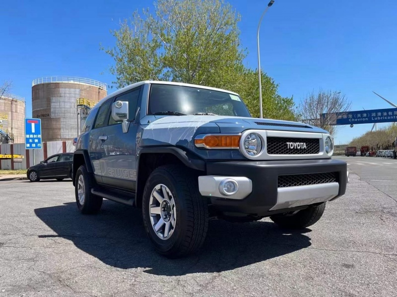 兰德酷路泽美规版报价150万起 欢迎到店试驾