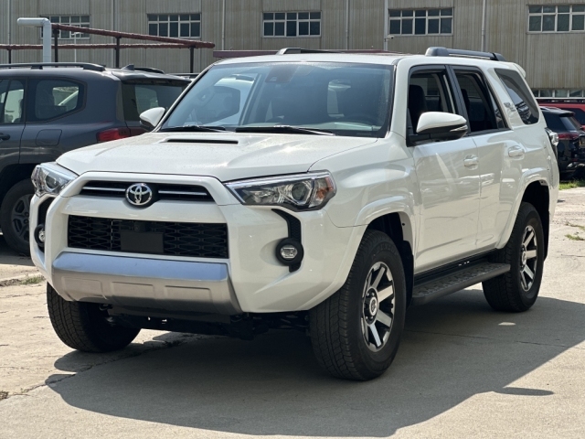 成都超霸加版最高降3.5万 最低仅售66万