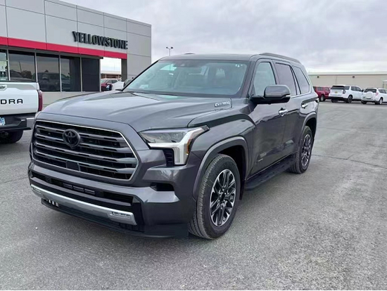 2024款加版丰田红杉现车优惠多90万起售