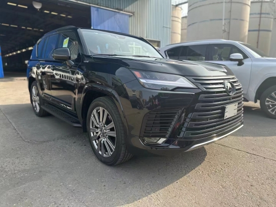 购雷克萨斯LX中东版享40万优惠 欢迎到店试驾