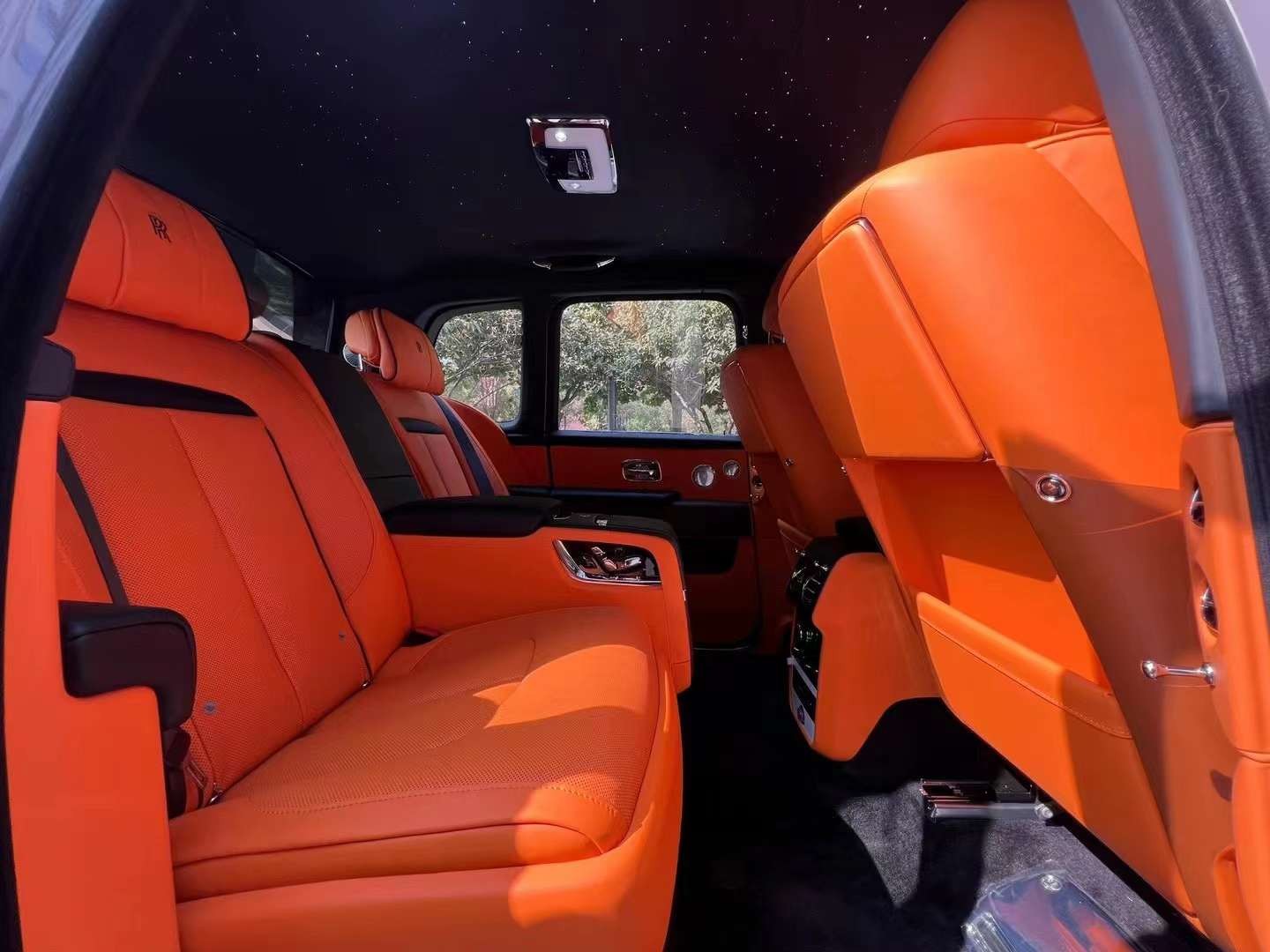 2024库里南团购最高优惠65万 售全国