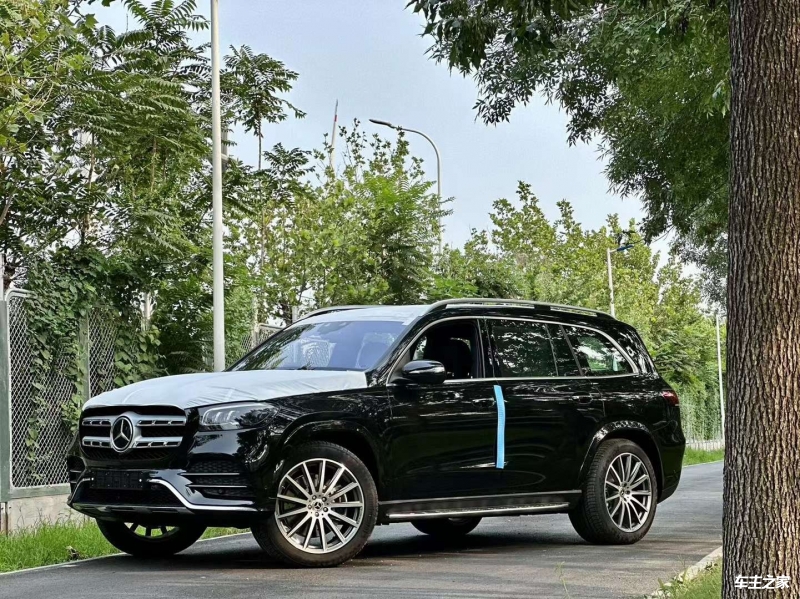 成都奔驰GLS亚洲版平价销售110万起 欢迎上门试驾