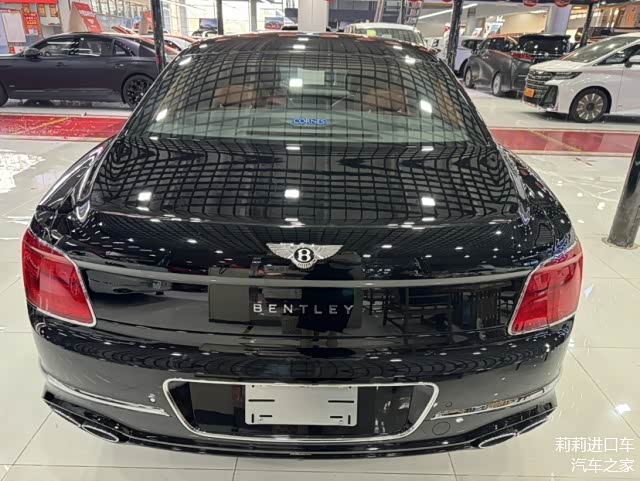 2024飞驰让利30万 仅300万可入手