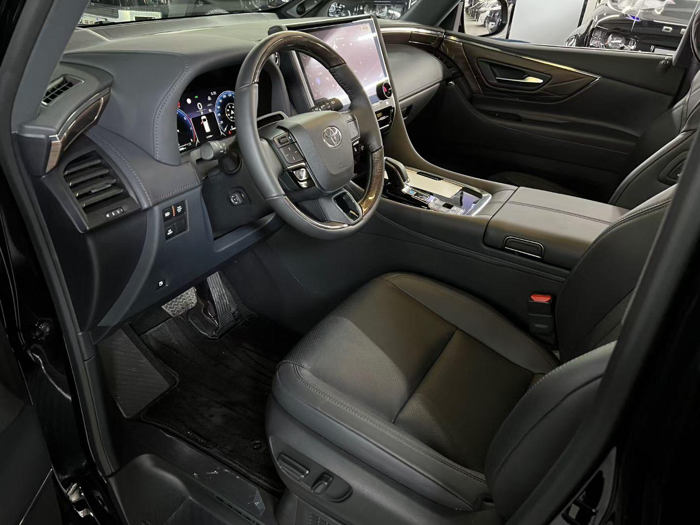 现购埃尔法亚洲版享16万优惠 售全国