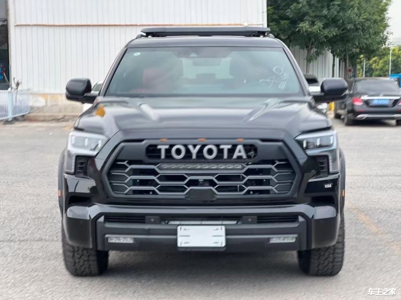 2024款丰田红杉3.5迅猛大猛兽 移动大沙发
