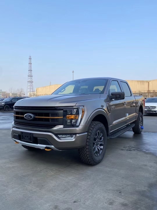 福特F-150墨版最新报价57万起 欢迎试乘试驾