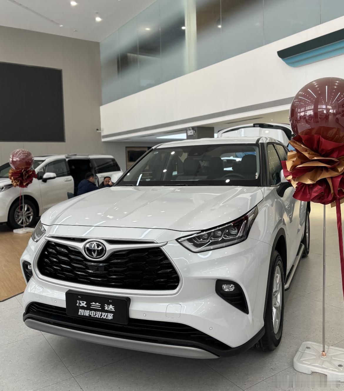 2024海拉克斯中东版提供试乘试驾 店内让利达6万元