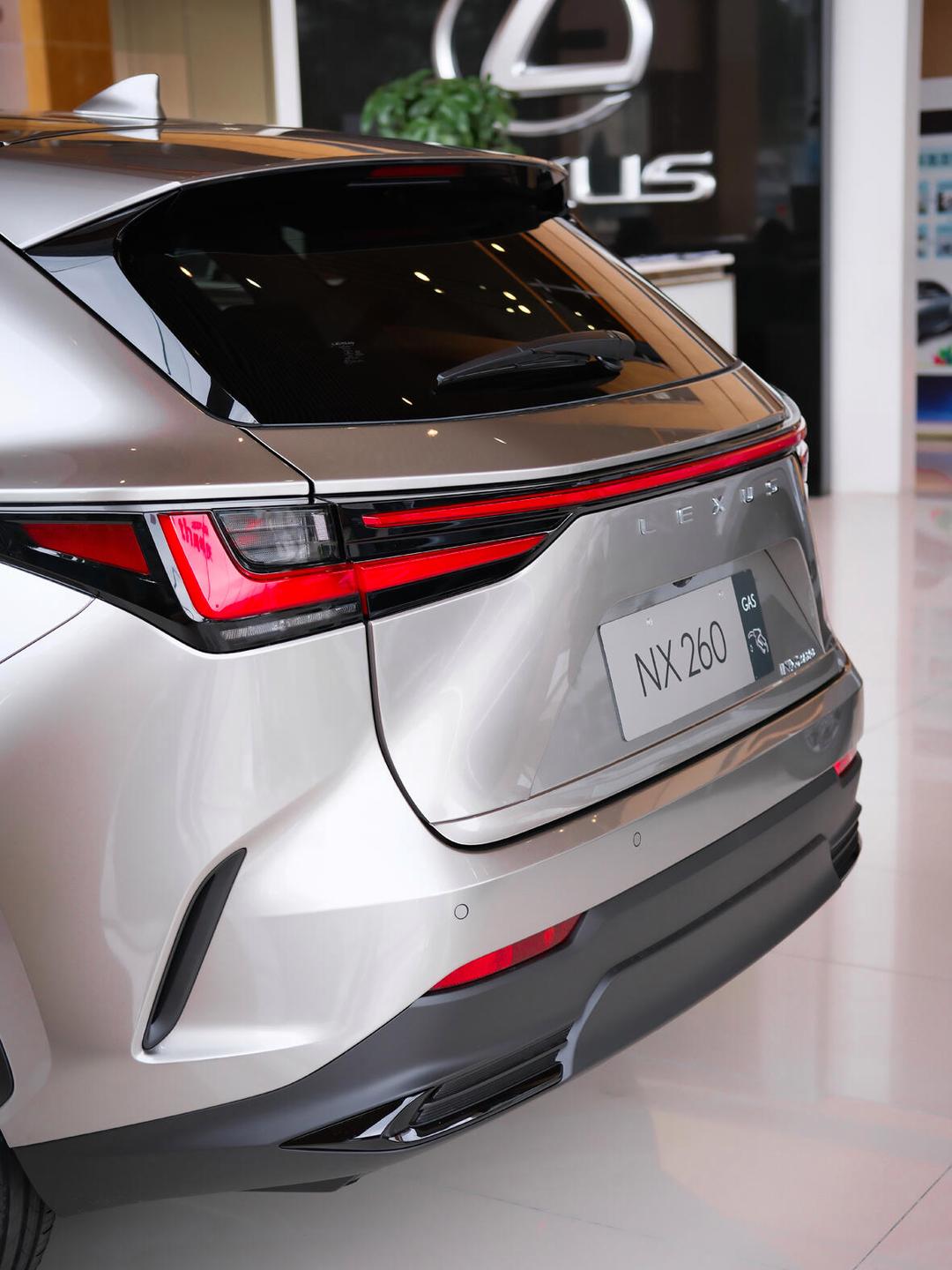 新款雷克萨斯NX正式上市 售价为29.98-50.98万