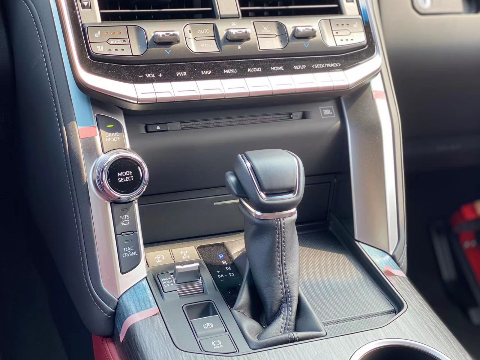 成都FJ酷路泽中东版降价促销中 购车直降6万