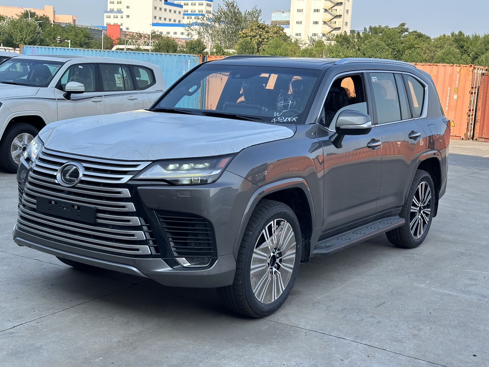 2023雷克萨斯LX欧规版团购优惠20万