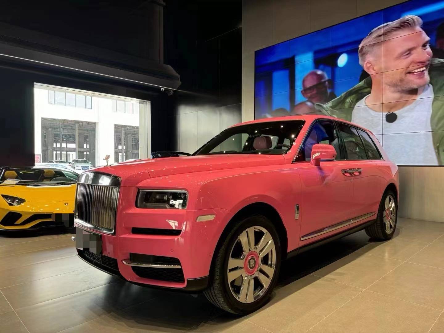 劳斯莱斯库里南团购钜惠150万