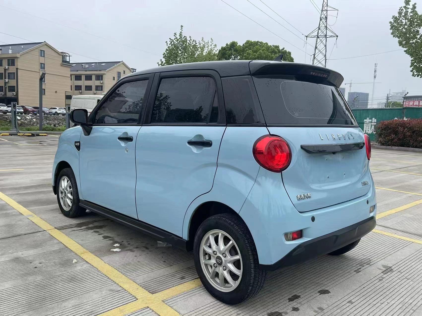 成都领裕新能源最高降3.70万 最低仅售16.98万