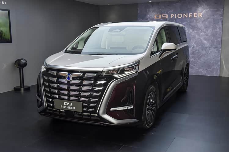 岚图梦想家山河上市 售价70.99万元