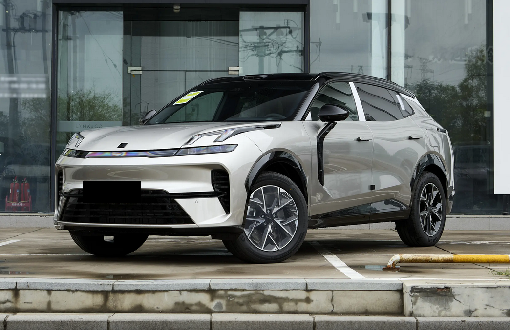 全新领克08 EM-P上市30天 整车下线突破10000台