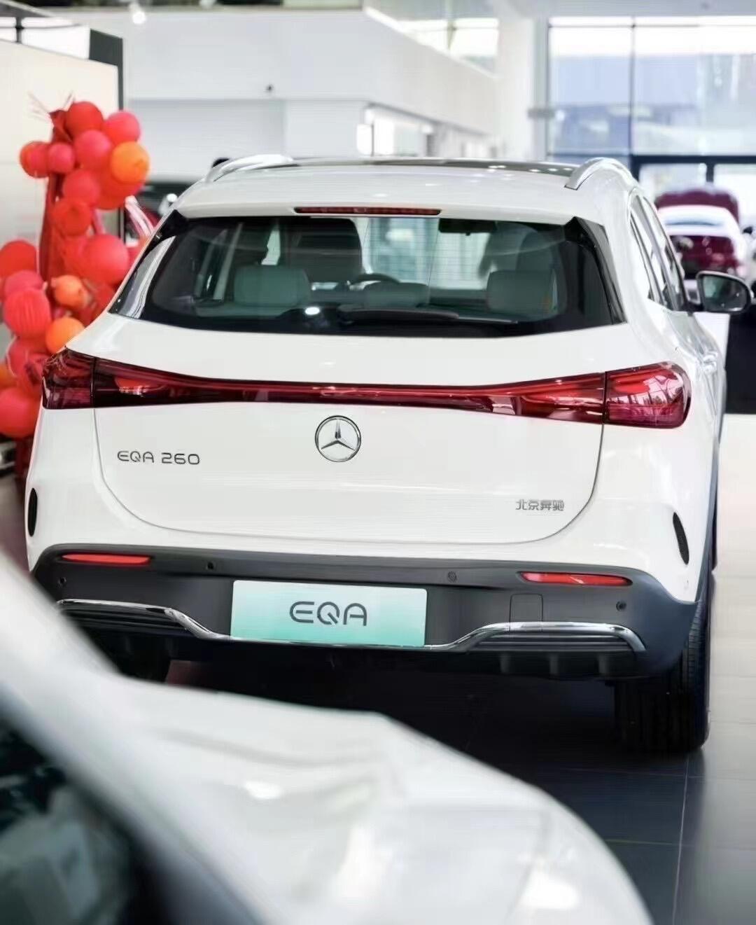 蒲江奔驰EQE降价促销 购车优惠高达20.00万