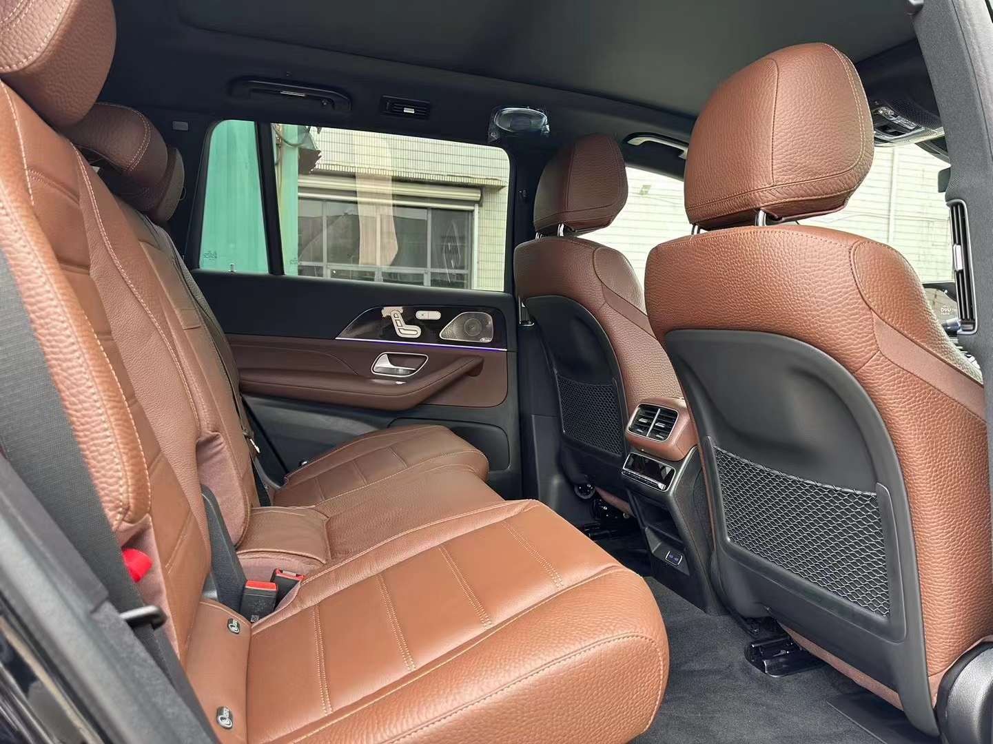 奔驰GLS墨版最新报价99万起 欢迎到店试驾