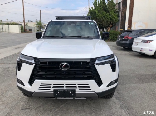 2025雷克萨斯GX美版促销81万起 欢迎到店试驾