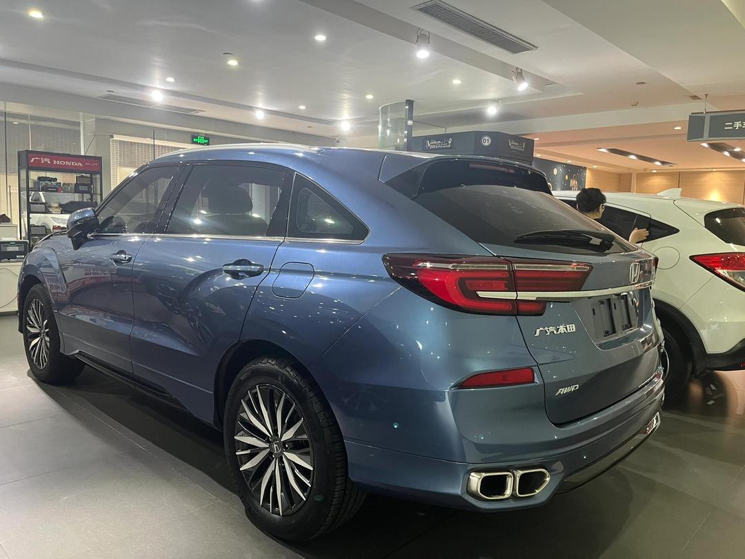 购揽胜享20万优惠 欢迎试乘试驾