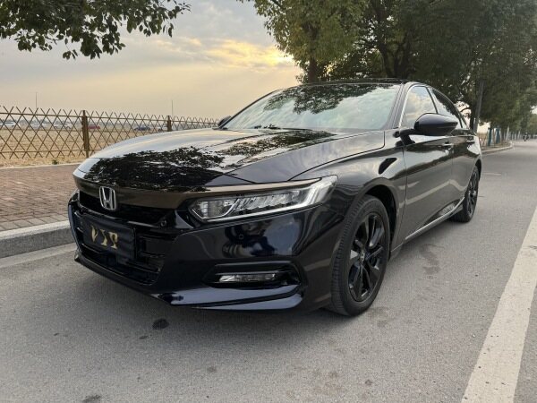 成都雅阁最高降4.00万 仅13.98万可入手