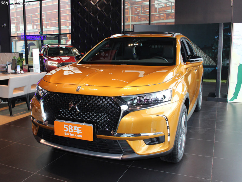 2025吉姆尼中东版提供试乘试驾 限时优惠高达4万元