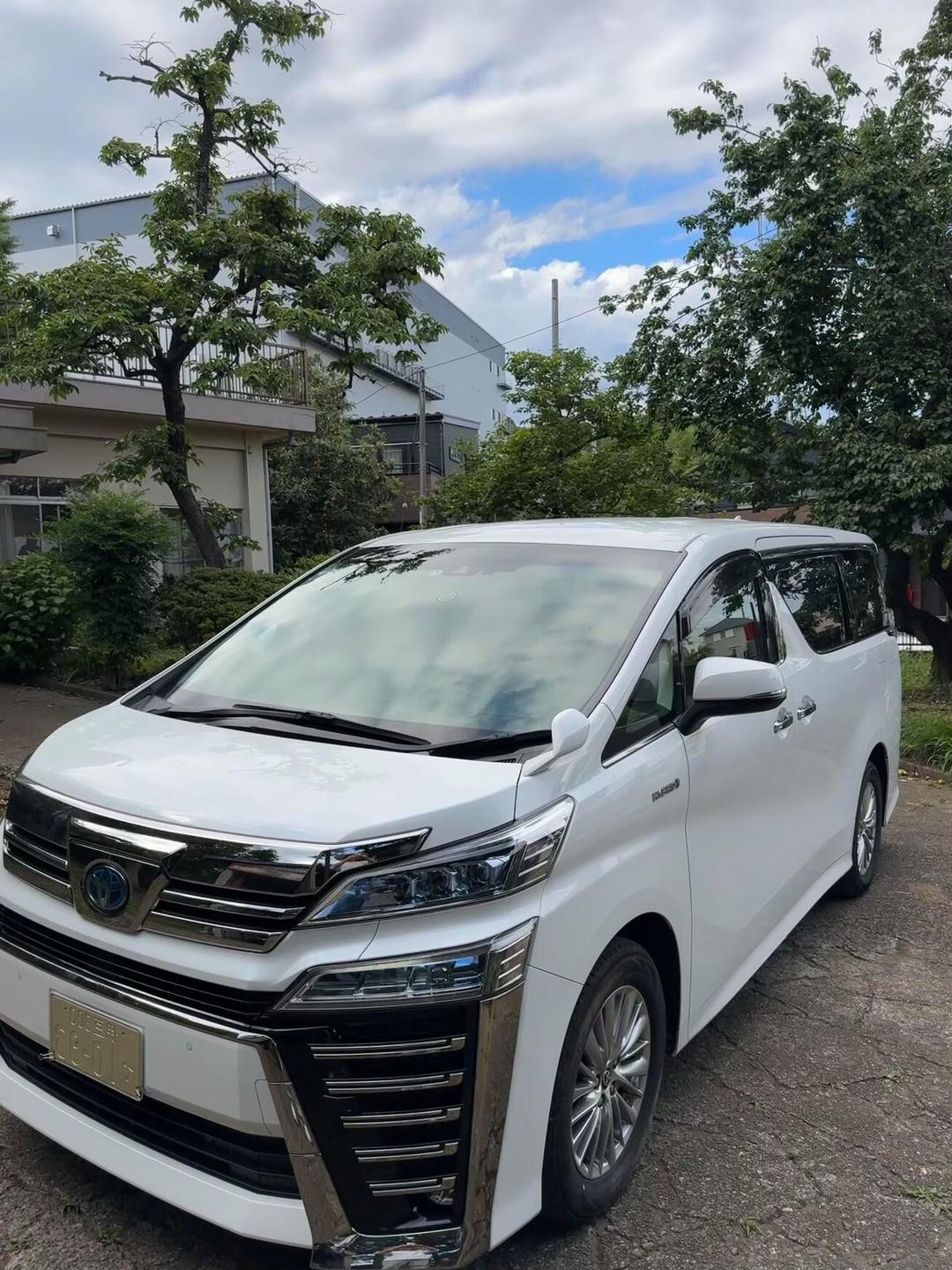 威尔法团购价格90万起 欢迎到店试驾