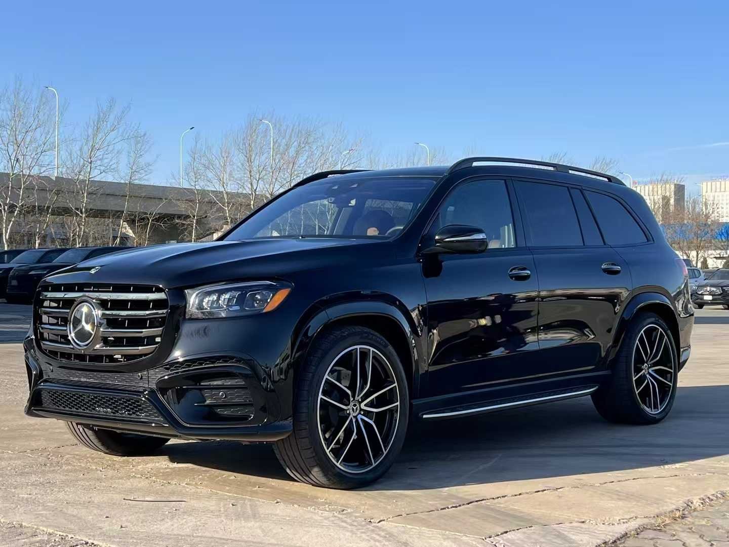 奔驰GLS加版限时优惠20万 欢迎前来试驾