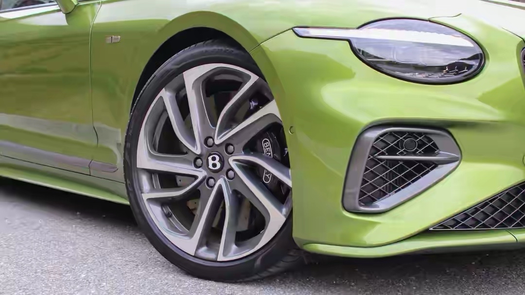 宾利欧陆欧版部分车型优惠50万 欢迎试乘试驾