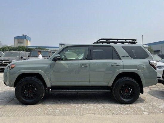 成都超霸美版价格最低64万起售