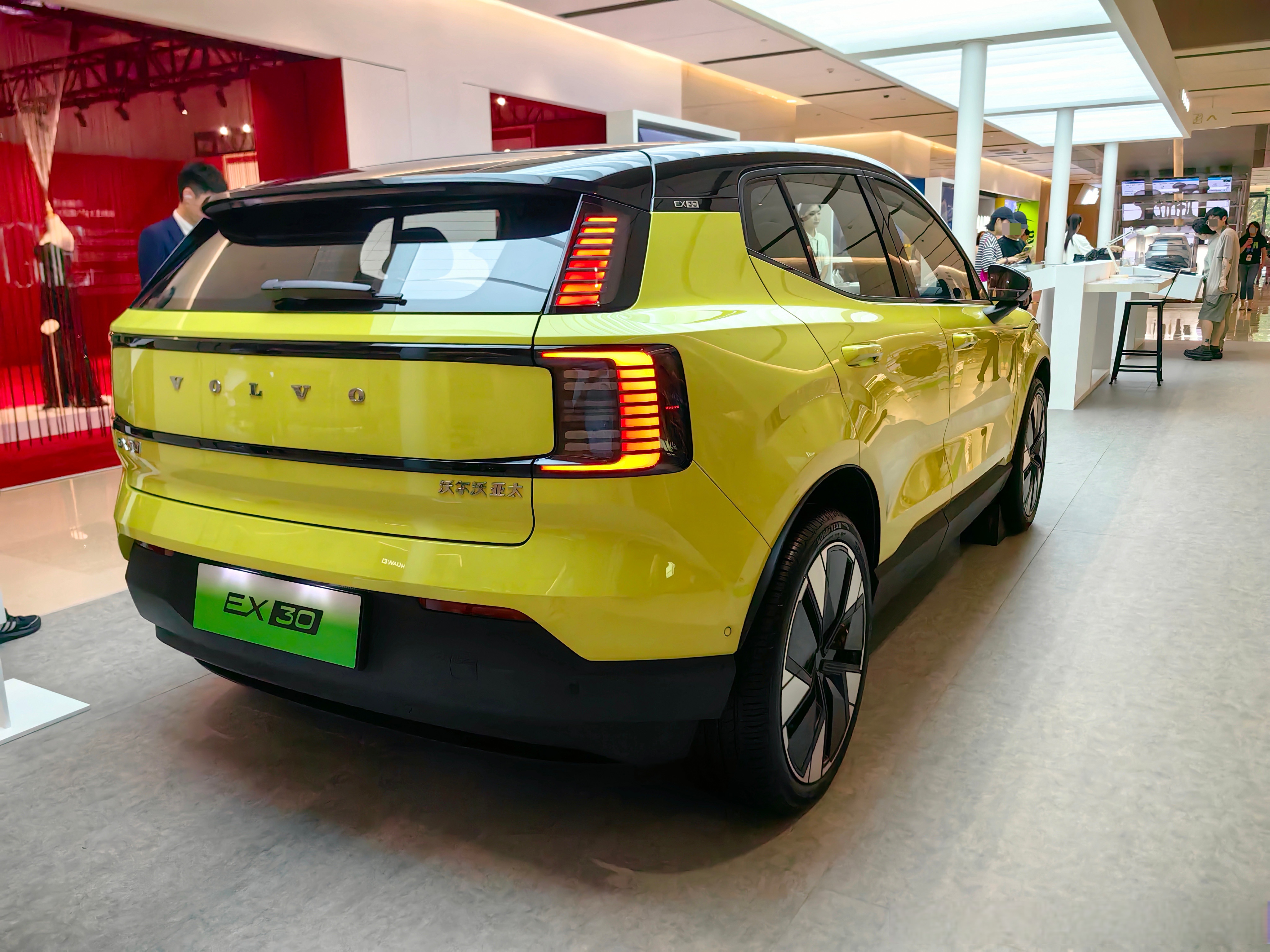 沃尔沃EX30在印尼启动召回,涉及约21辆2024年款电动车